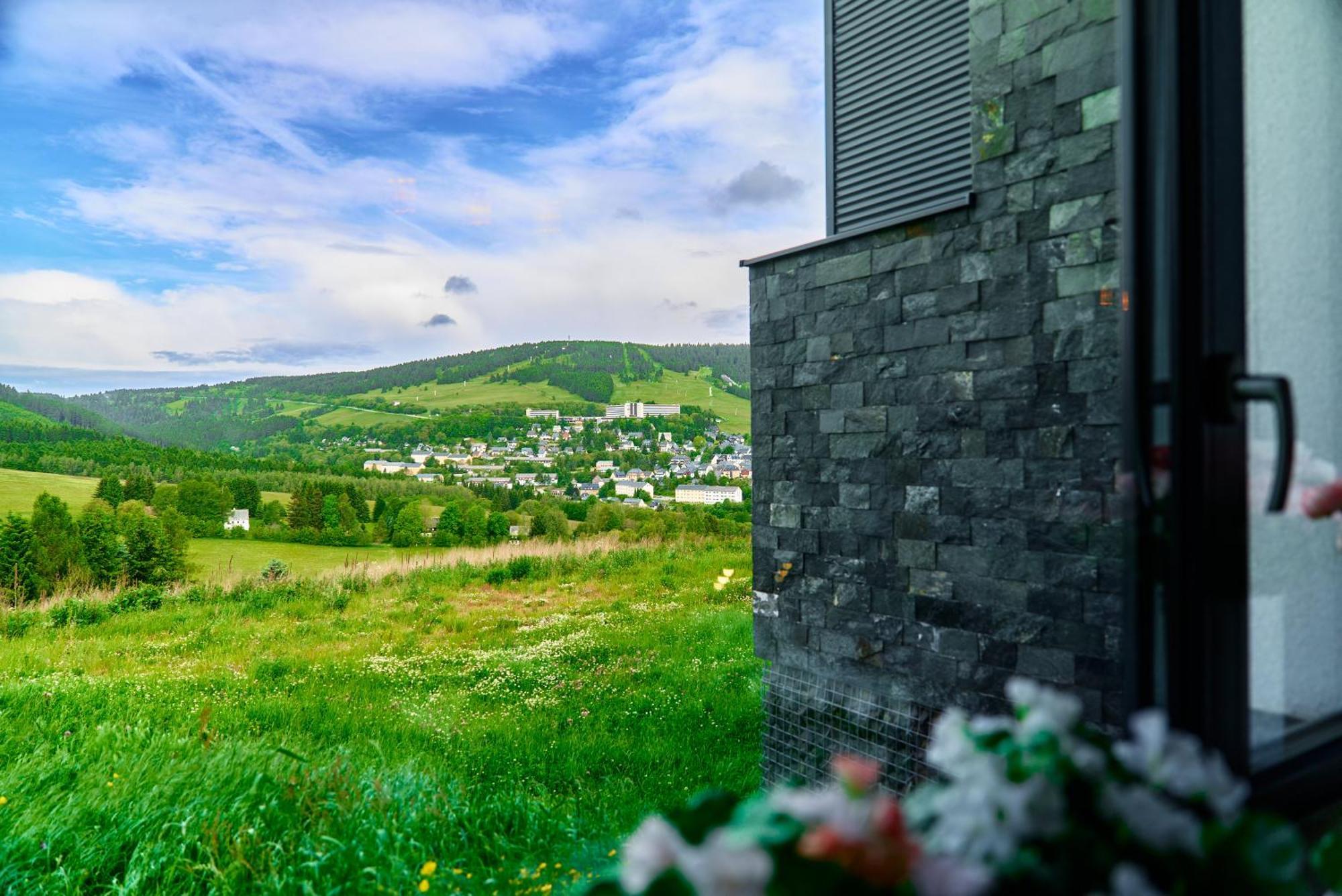 Vyhledy Bez Hranic By Mountain Ways Apartman Loučná pod Klínovcem Kültér fotó